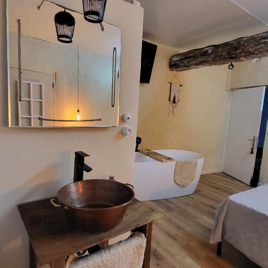 Chambre D'Hotes Gard Meynes Eksteriør bilde