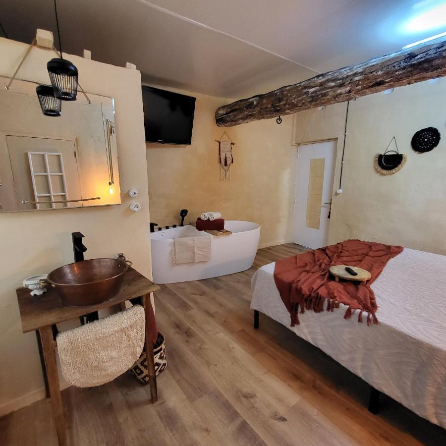 Chambre D'Hotes Gard Meynes Eksteriør bilde