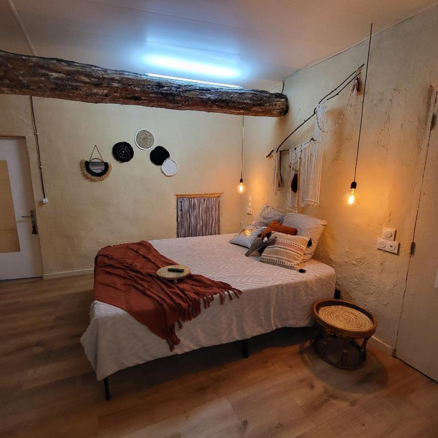 Chambre D'Hotes Gard Meynes Eksteriør bilde